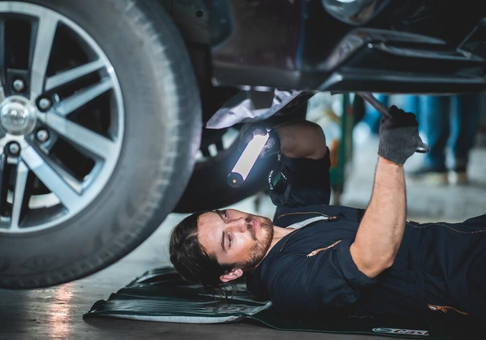 _mechanic-car-service_1000